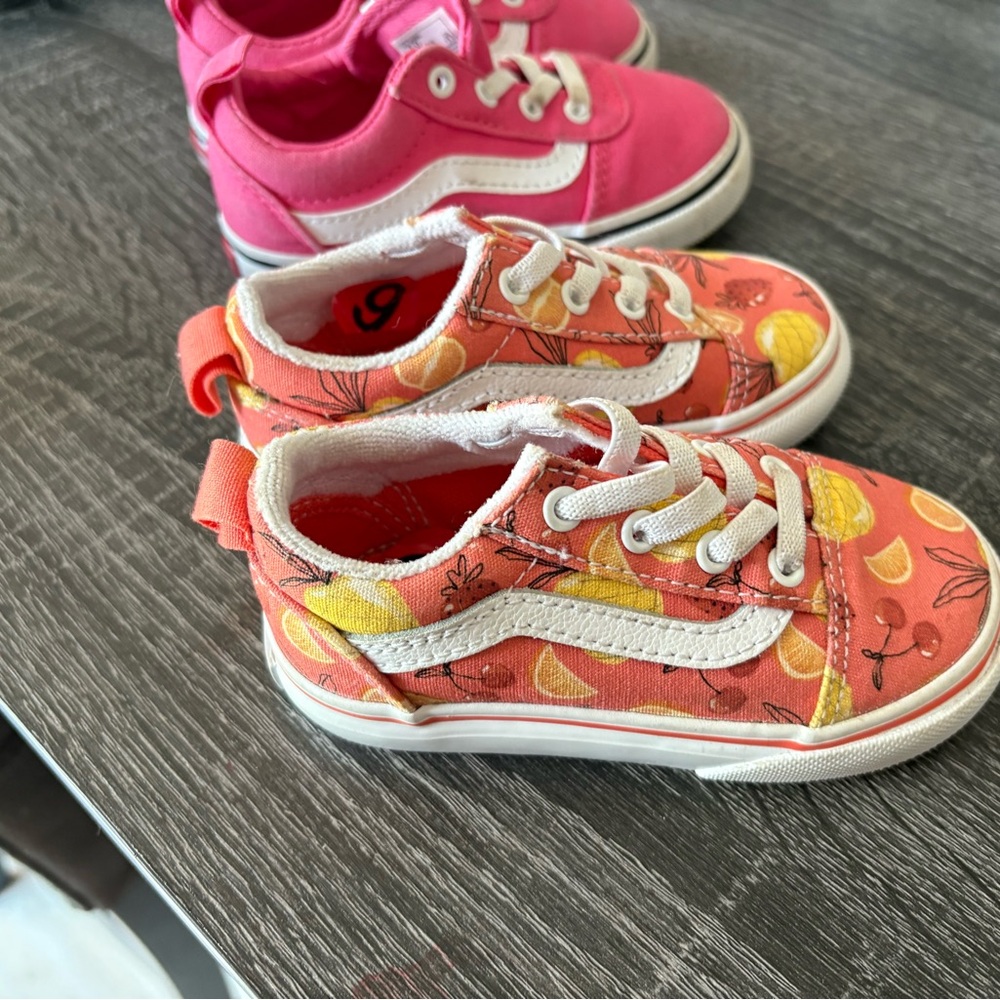 Vans Pink and Orange Sneakers Vibrant Canvas Low-Top - Picture 8 of 10